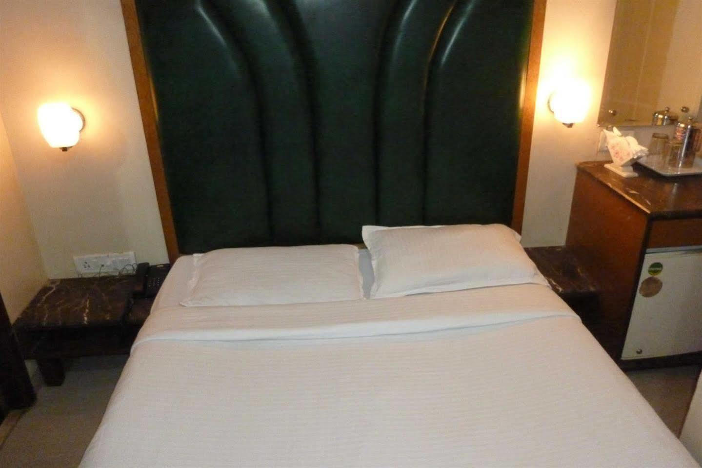 Hotel Park Shilton Mumbai Luaran gambar