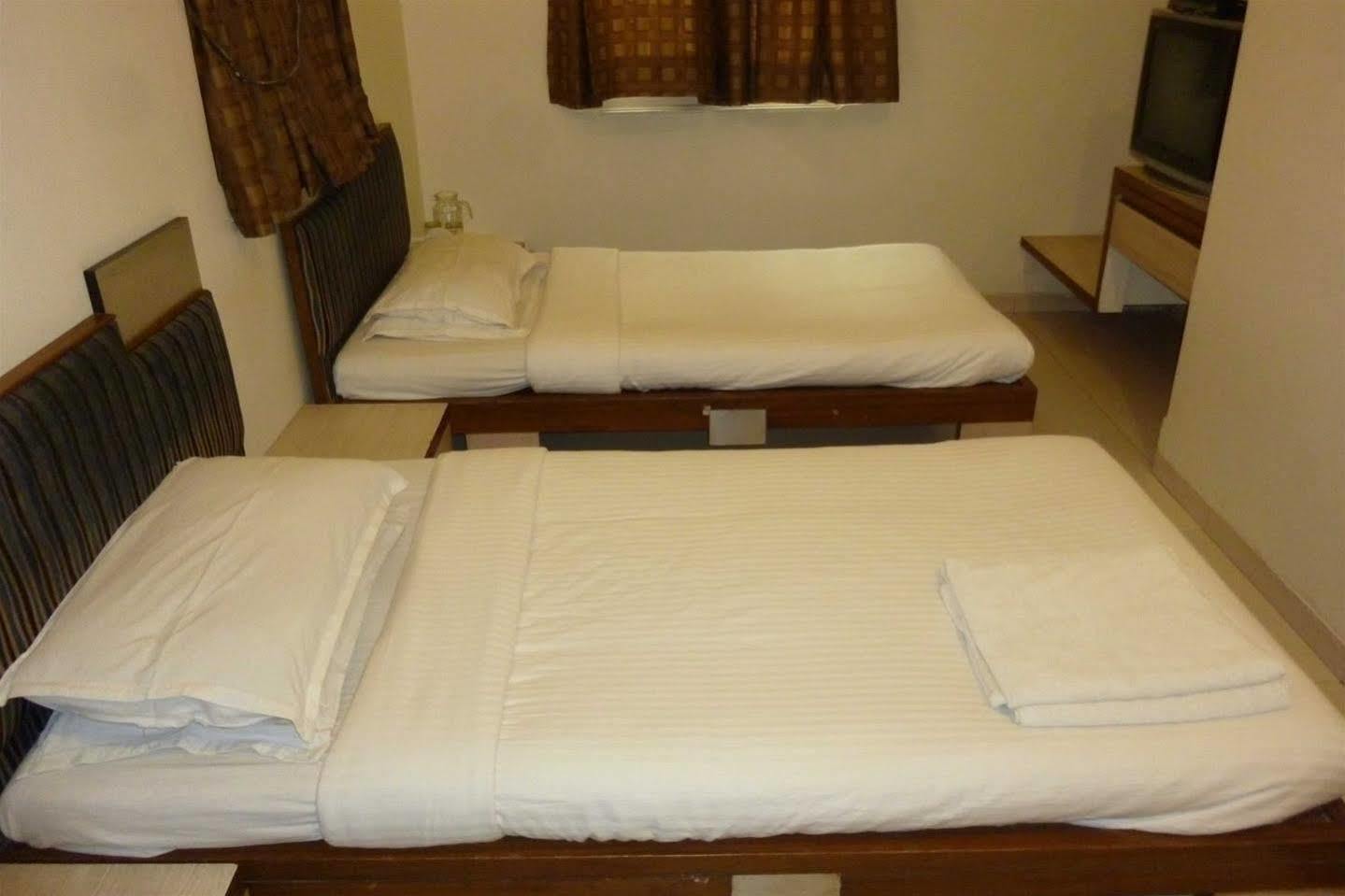 Hotel Park Shilton Mumbai Luaran gambar